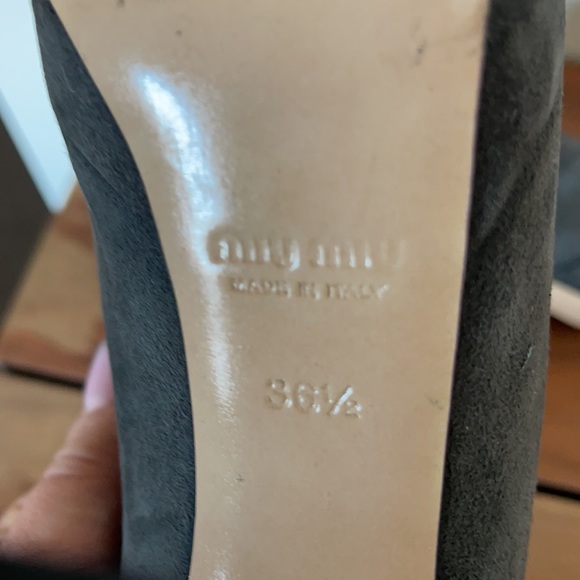 Miu Miu Grey suede booties size 36.5 - Picture 5 of 5
